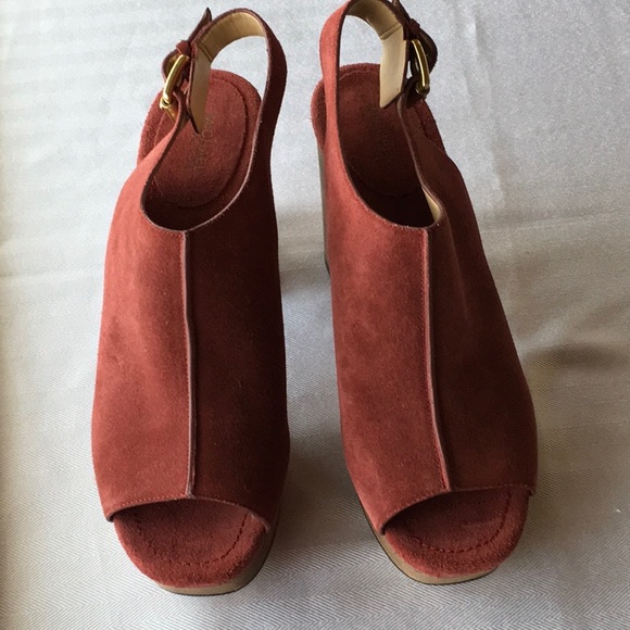 NEW Michael Kors Kimber Suede platforms - Picture 5 of 8